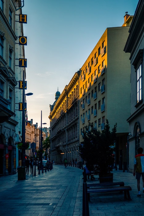 Una escena callejera en Budapest