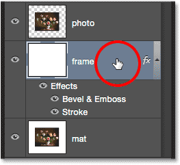 Haga clic con el botón derecho en la capa del marco en el panel Capas.