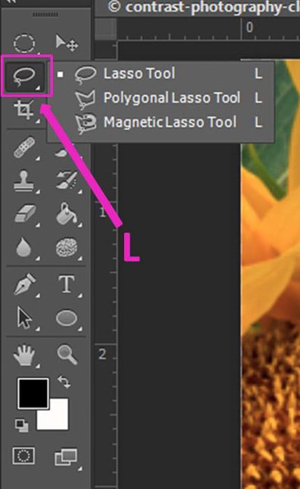 Captura de pantalla del uso de los métodos abreviados de teclado de Photoshop de la herramienta Lazo
