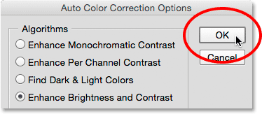 Cierre del cuadro de diálogo Opciones de corrección automática del color. 