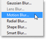 Seleccionar el filtro Motion Blur en Photoshop CS6.