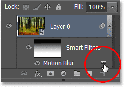 Haga doble clic en el icono Opciones de fusión de filtro inteligente en el panel Capas.