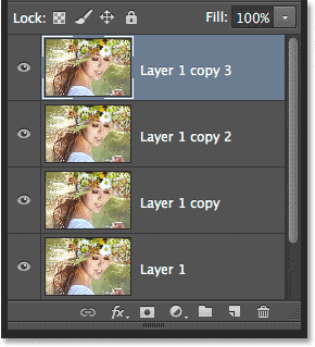 Photoshop agregando la palabra copia al final de los nombres de las capas.