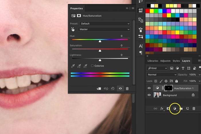 Una captura de pantalla que muestra cómo agregar capas de ajuste de saturación de tono en Photoshop