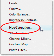 Efectos de texto de Adobe Photoshop: Seleccionando 'Tono/Saturación' de la lista de Capas de ajuste.