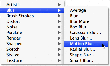 Seleccionar el filtro Motion Blur en Photoshop CS4.