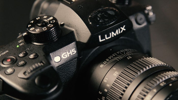 Un primer plano de una cámara Lumix DSLR: comprensión del sistema micro cuatro tercios