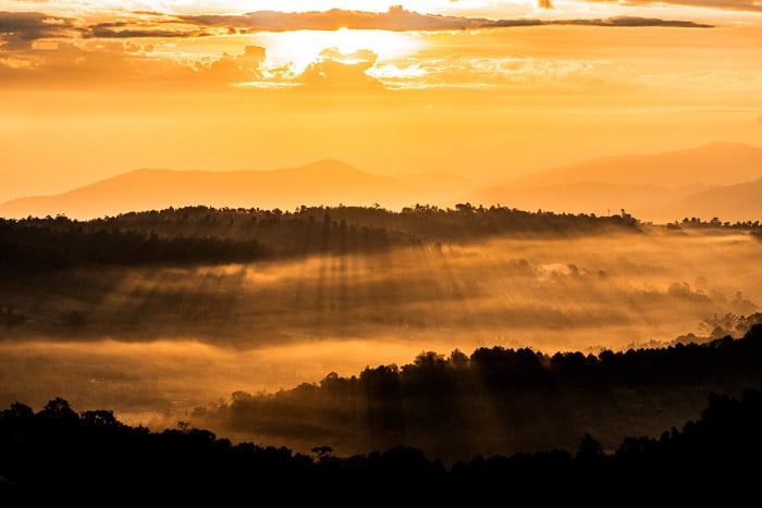 Un paisaje impresionante fotografiado al atardecer.