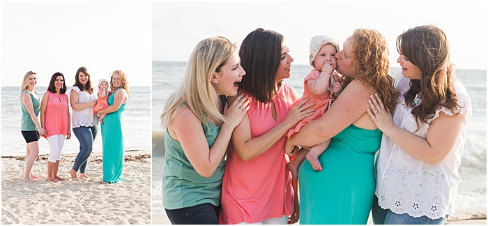 Un retrato díptico de miembros femeninos de la familia posando en la playa - sesión de fotos de madre e hija
