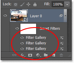 Tres filtros inteligentes enumerados en el panel Capas solo como 'Galería de filtros'.