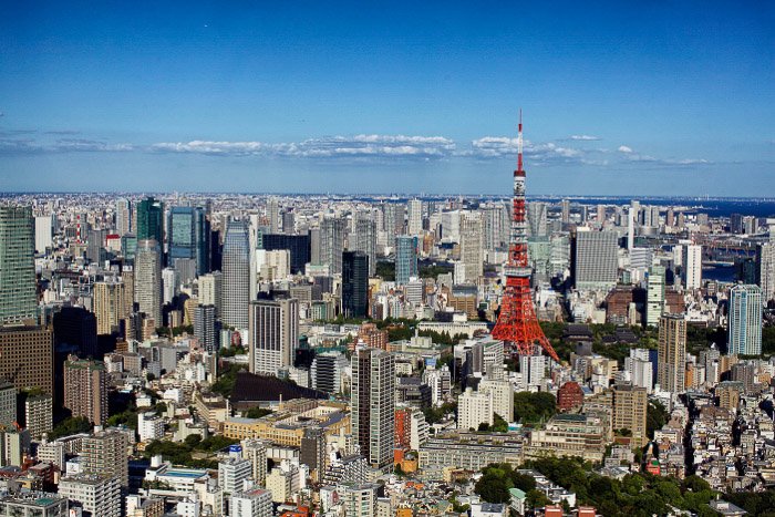 La icónica Torre de Tokio entre un paisaje urbano en expansión: la mejor ubicación para tomar fotografías en Tokio