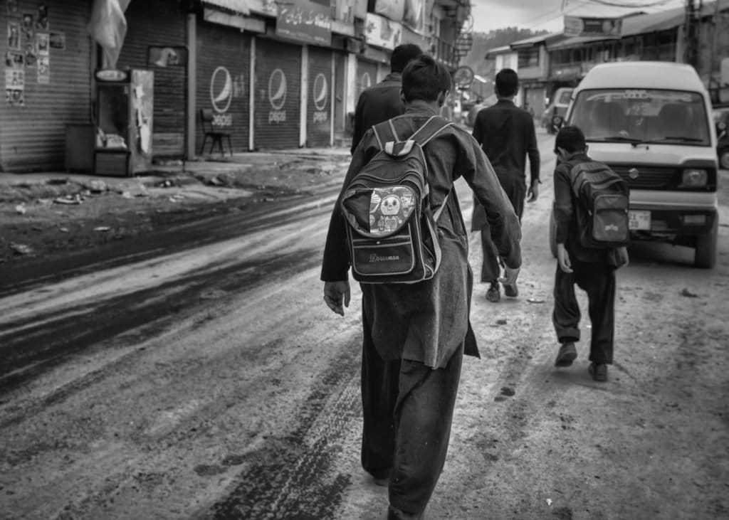 ¿Qué es la fotografía callejera? Regreso a la escuela 1 por Imran Zahid