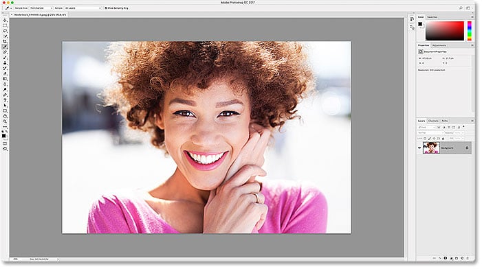 El más claro de los cuatro temas de color de interfaz en Photoshop CC.