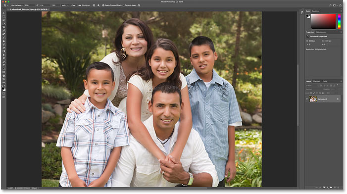 Cómo recortar y cambiar el tamaño de las imágenes para que coincidan con los tamaños de los fotogramas en Photoshop