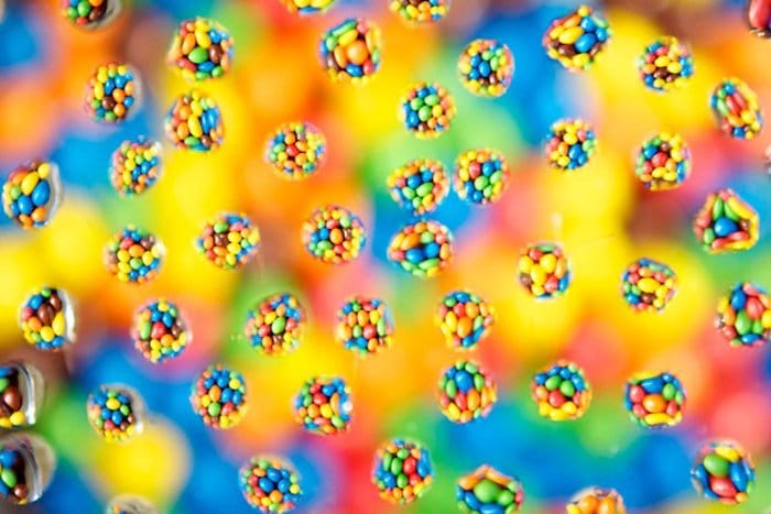 foto de gotas de agua de colores