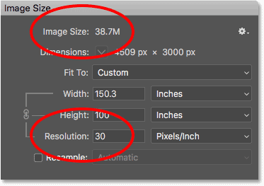 Reducir la resolución de impresión en el cuadro de diálogo Tamaño de imagen no tiene ningún efecto sobre el tamaño del archivo de imagen.