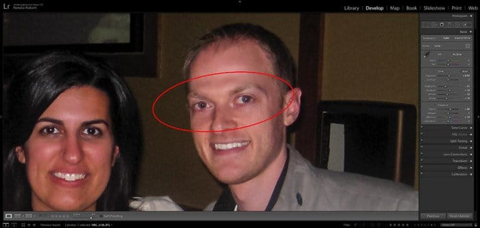 Una captura de pantalla que muestra cómo corregir los ojos rojos en la fotografía de retrato con lightroom: eliminación de ojos rojos