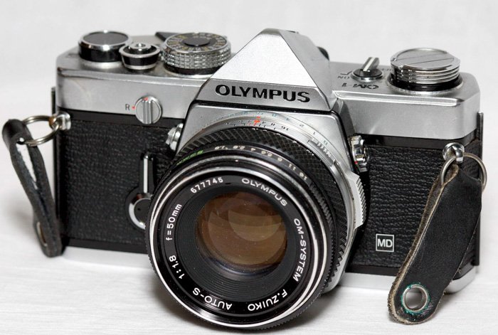 La cámara Olympus OM-1 de 35 mm