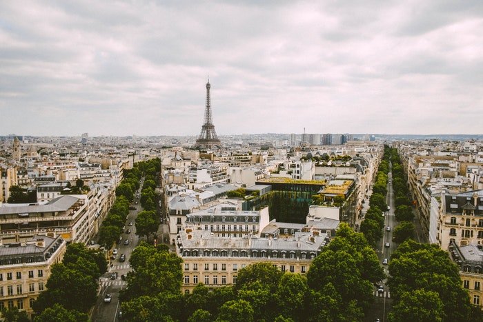 Vista aérea del paisaje urbano de París