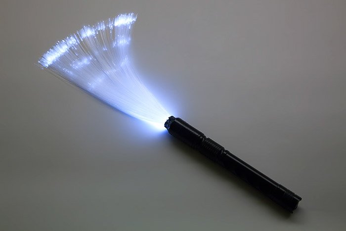 Un pincel ligero para la iluminación fotográfica de bricolaje.