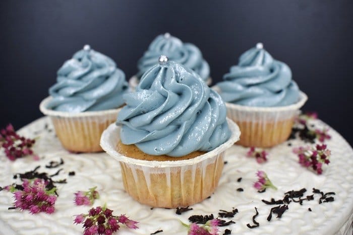 foto de cupcakes con glaseado azul