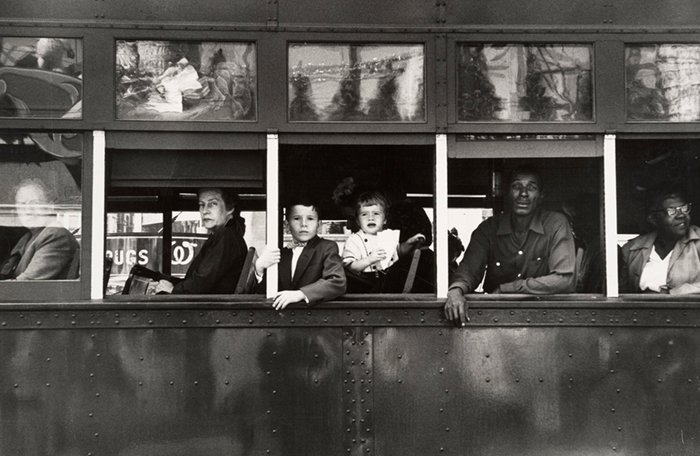 Trolley en Nueva Orleans, 1955. Foto de Robert Frank