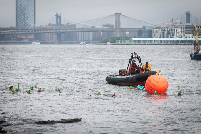Carrera de natación de la isla del gobernador de Nueva York 2018.  Consejos de fotografía de eventos