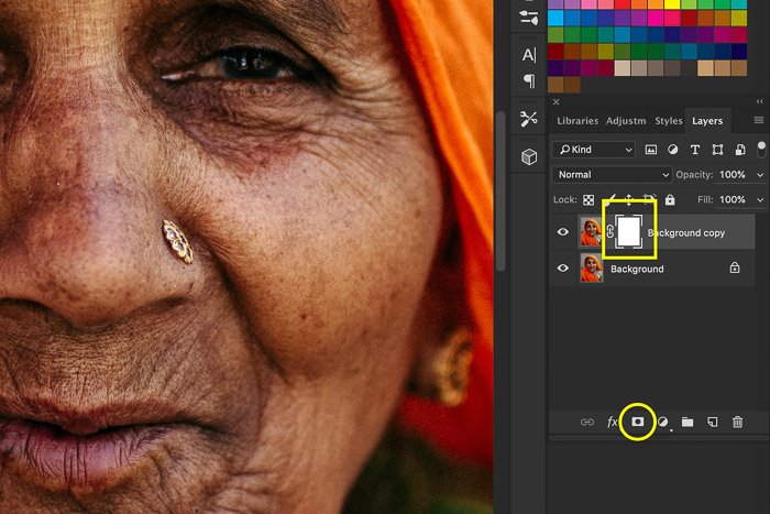 Una captura de pantalla que muestra cómo enfocar una imagen en Photoshop usando un retrato de una mujer india